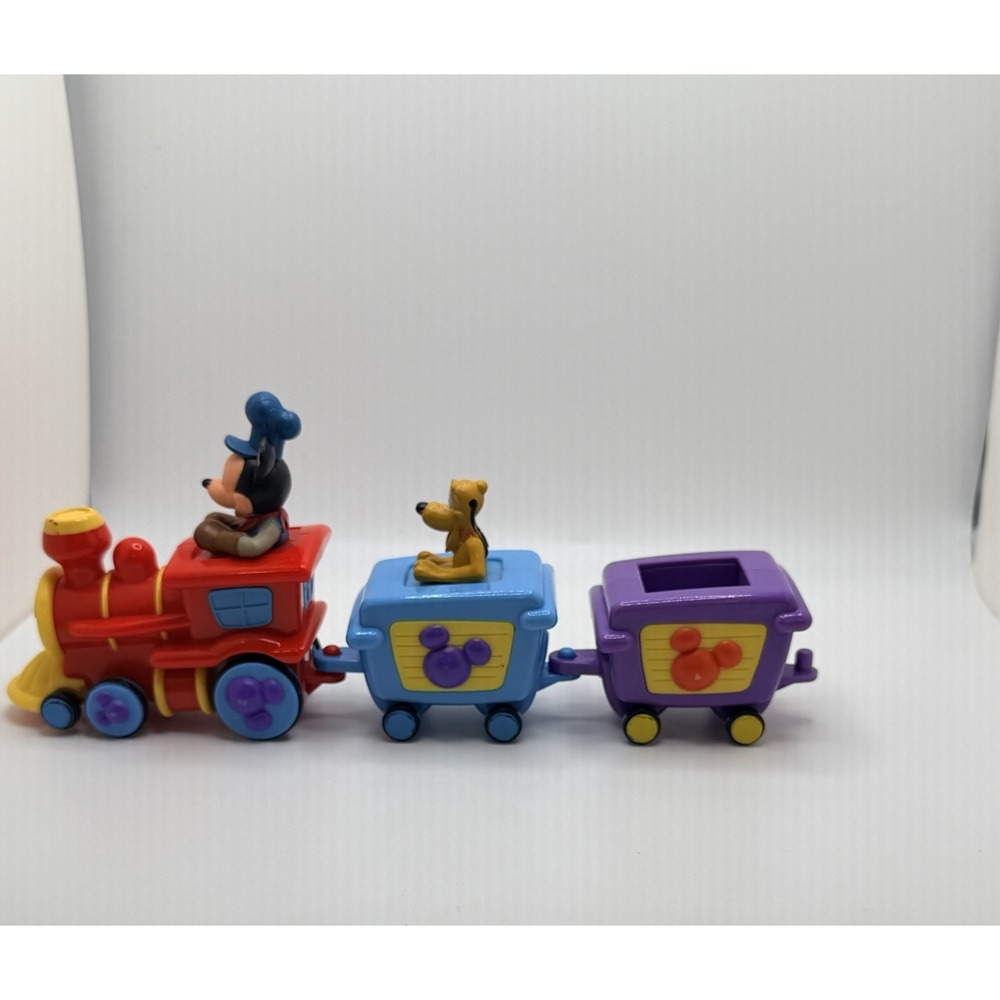 The Disney Store London, Mickey Mouse Train, Engine & 2 Cars & Goofy, Pull & Go